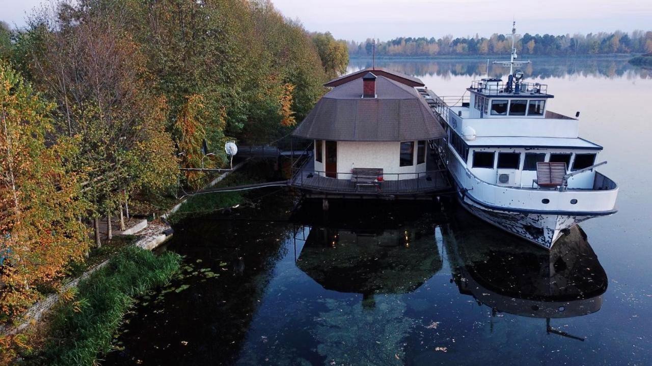 On The River Vishenki  Exterior foto